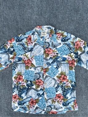 Pau Hana Hawaii Blue Floral Casual Button-Down Shirt